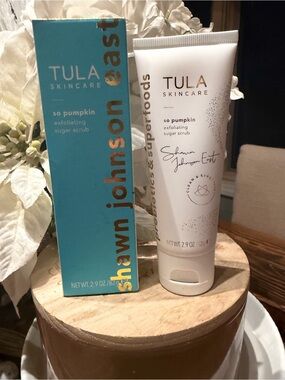 TULA x Shawn Johnson East So Pumpkin Exfoliating Sugar Scrub 2.9 fl oz limited